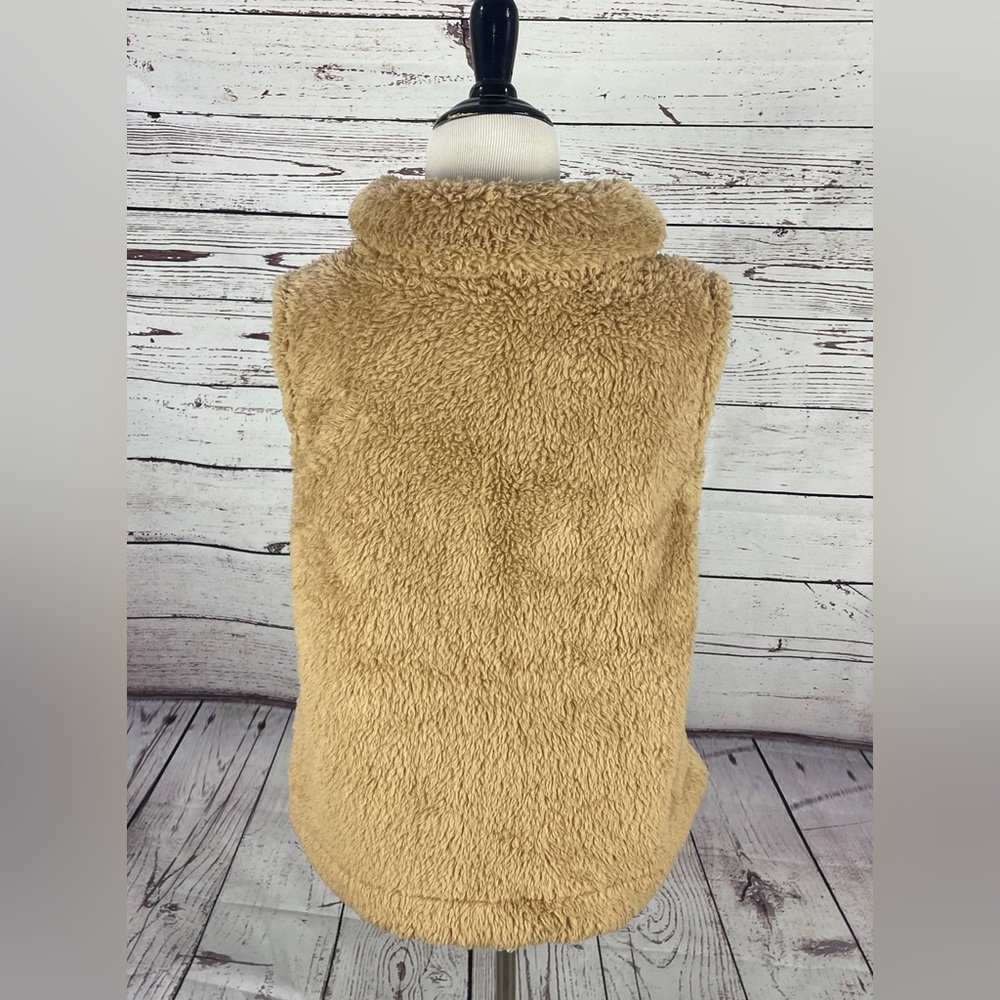 New Tommy Hilfiger Fur Full Zip Vest Size Large Polyester Winter - Picture 6 of 6